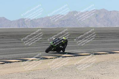 media/Oct-13-2025-Moto Forza (Mon) [[a66d839500]]/3-B Group/Session 2 (Bowl)/